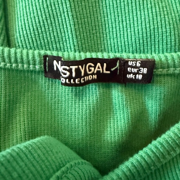 Elegant Green Cut-Out Twist-Front Dress - Picture 7 of 7